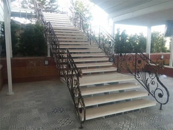 Bridal Staircase Design