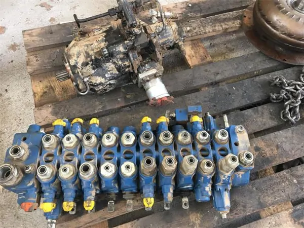 Volvo Control Valve Slice