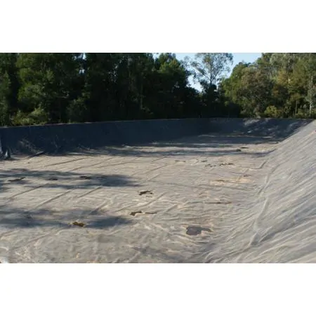 Felt-Reinforced (Laminated) Polyethylene Membrane