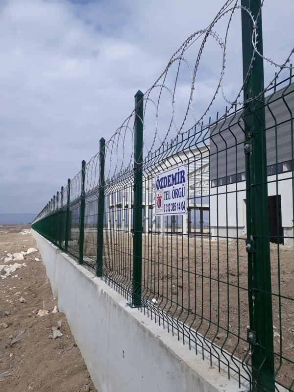 Panel Fences