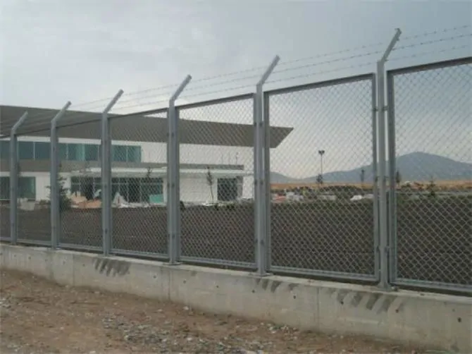 Panolu Çitler