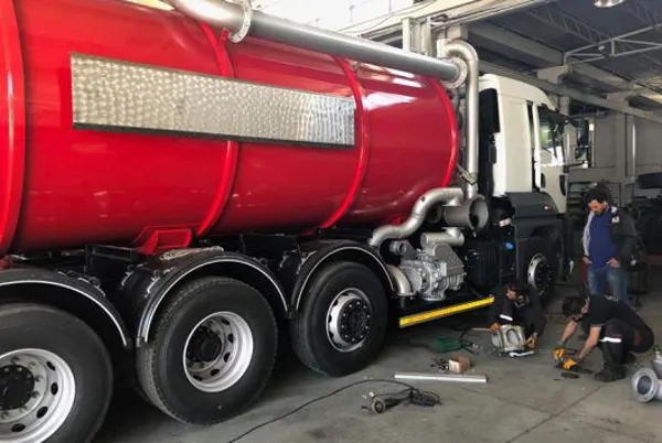 sewage truck