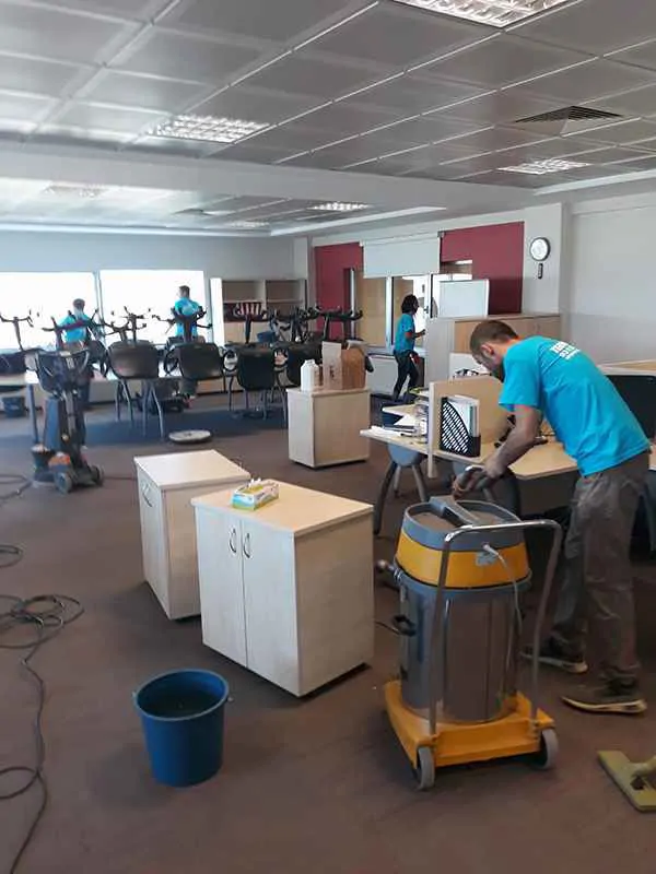 OFFICE CLEANING