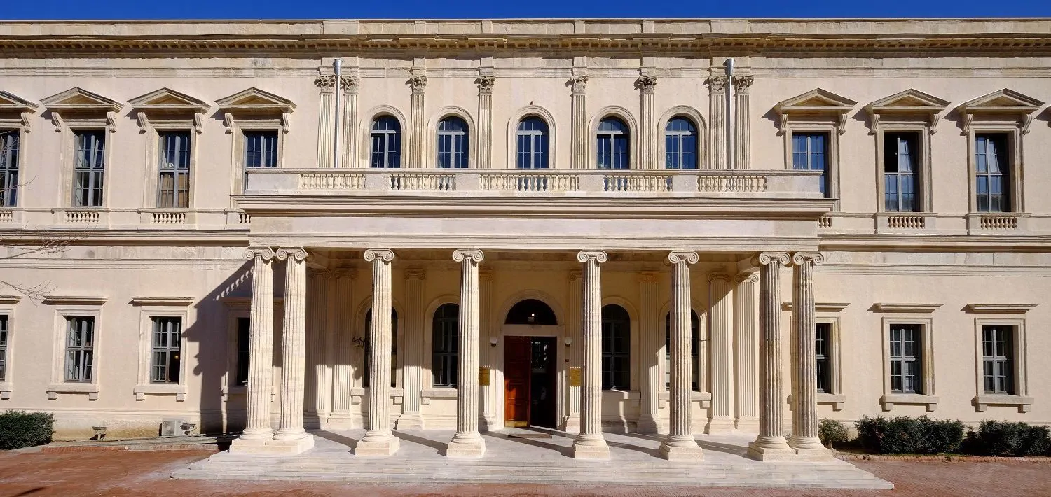 NATURAL STONE, MARBLE AND COMPOSITE CLADDING