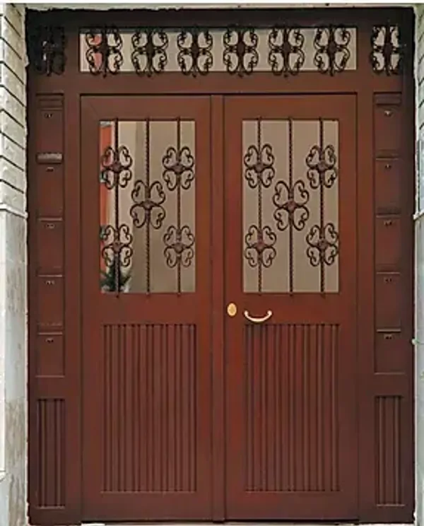 BUILDING ENTRANCE DOOR