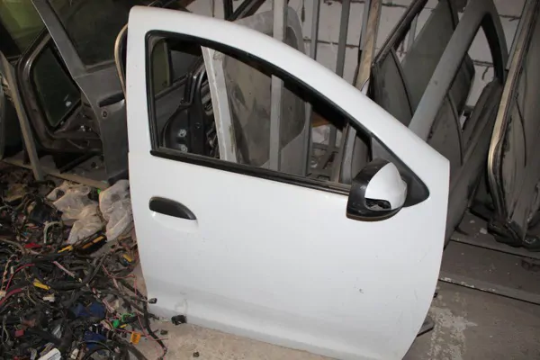 RENAULT Used Spare Parts