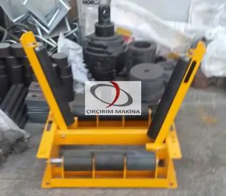 Pipe bottom roller