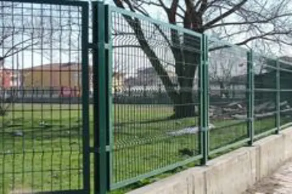 PANEL FENCE