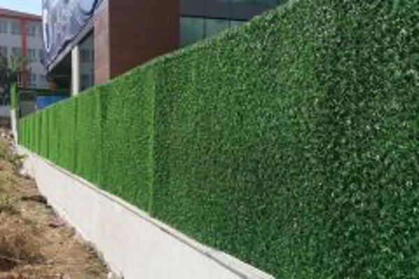 GRASS FENCE