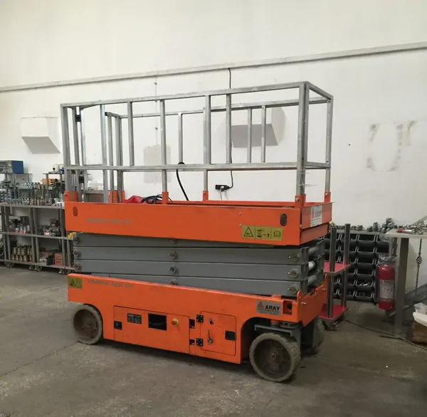 HYDRAULIC MANLIFT CONSTRUCTION - 10 meters