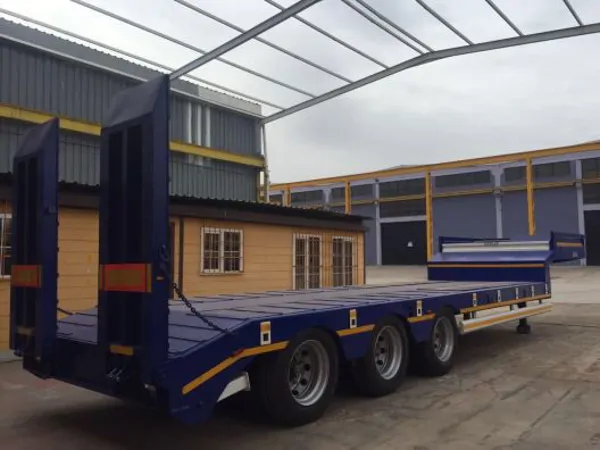 3 AXLES JUMBO LOWBED TRAILER