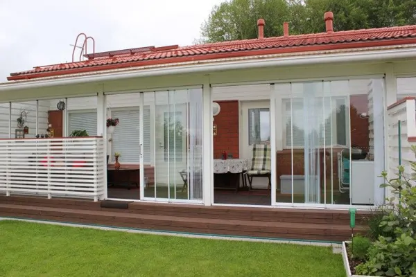 Sliding windows with insulated glass