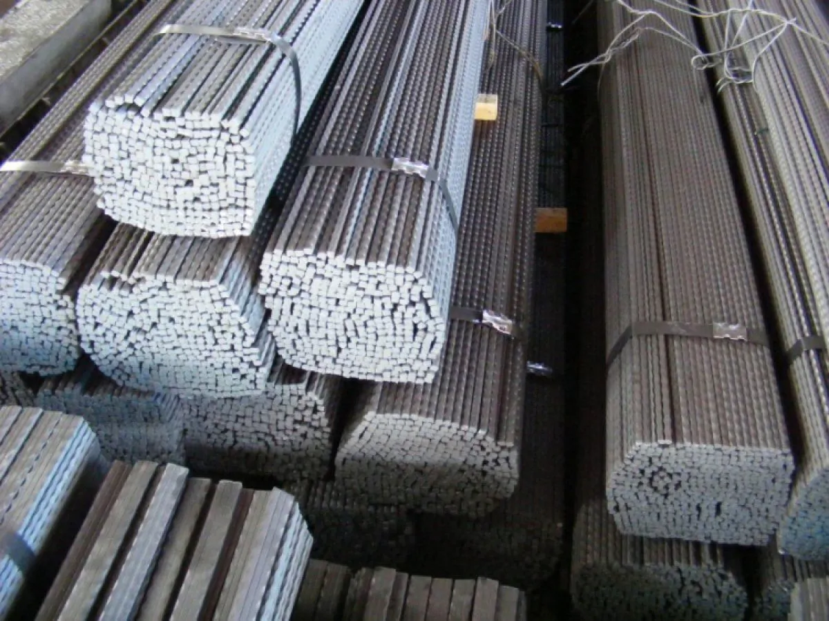 TRACKED FRAME