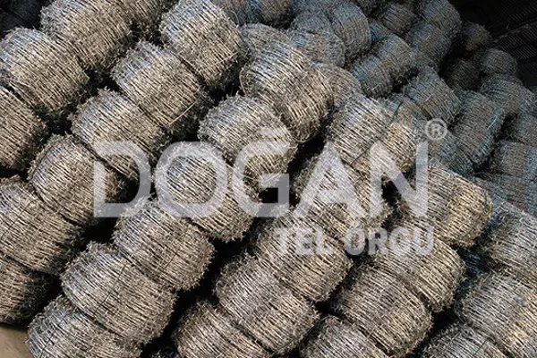 Reverse Twist Barbed Wire
