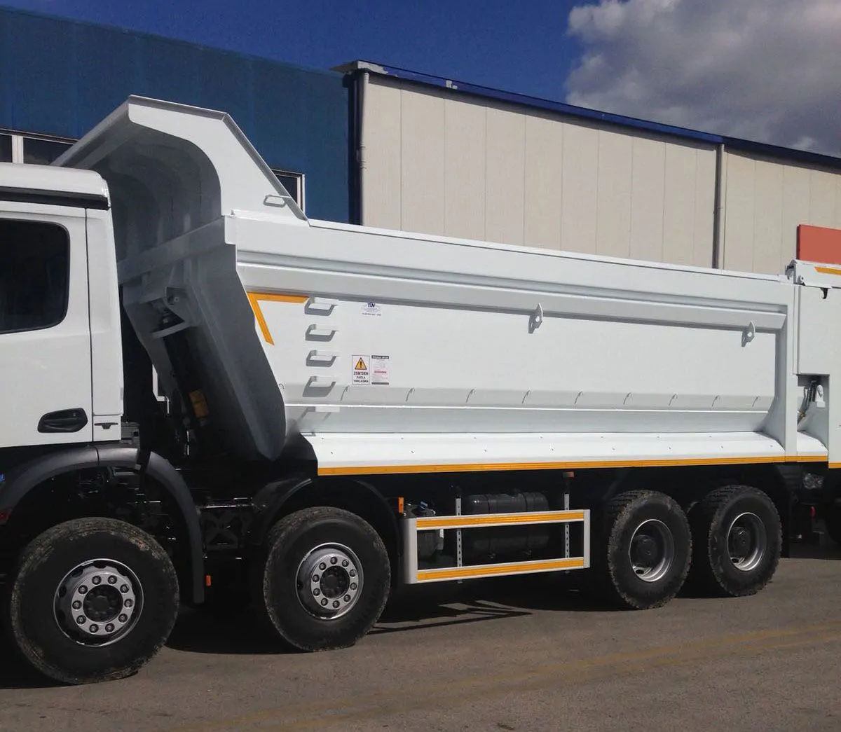 22 M3 HARDOX