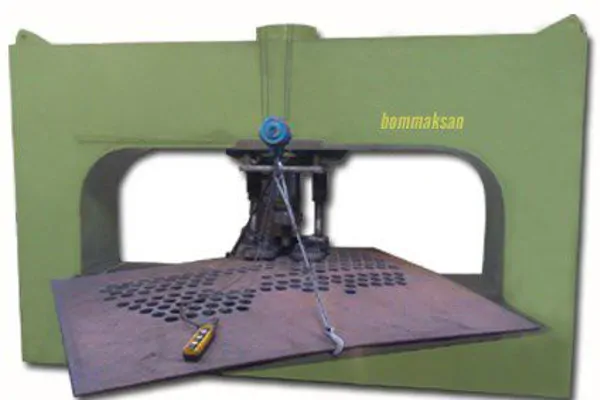 Hydraulic mirror drilling press
