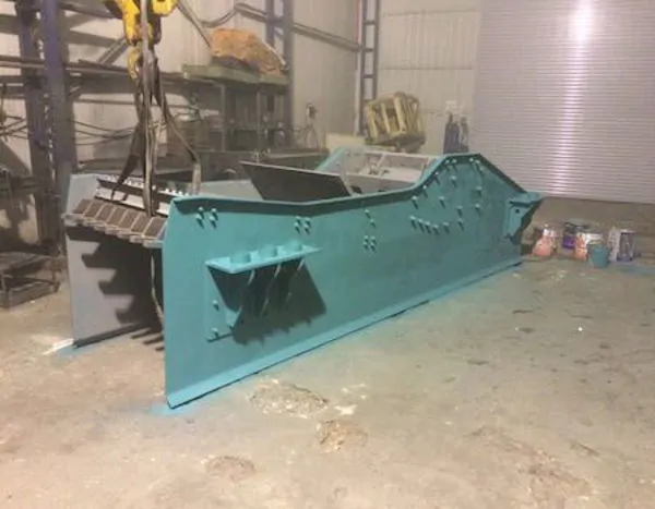 Feeders / Bunkers