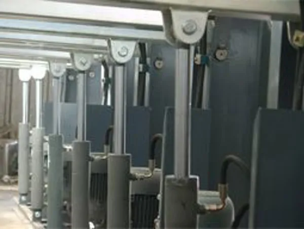 DOUBLE-ACTING HYDRAULIC CYLINDERS