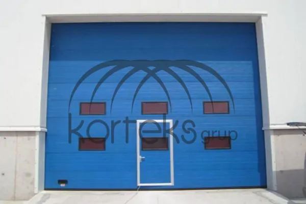 SECTIONAL DOORS