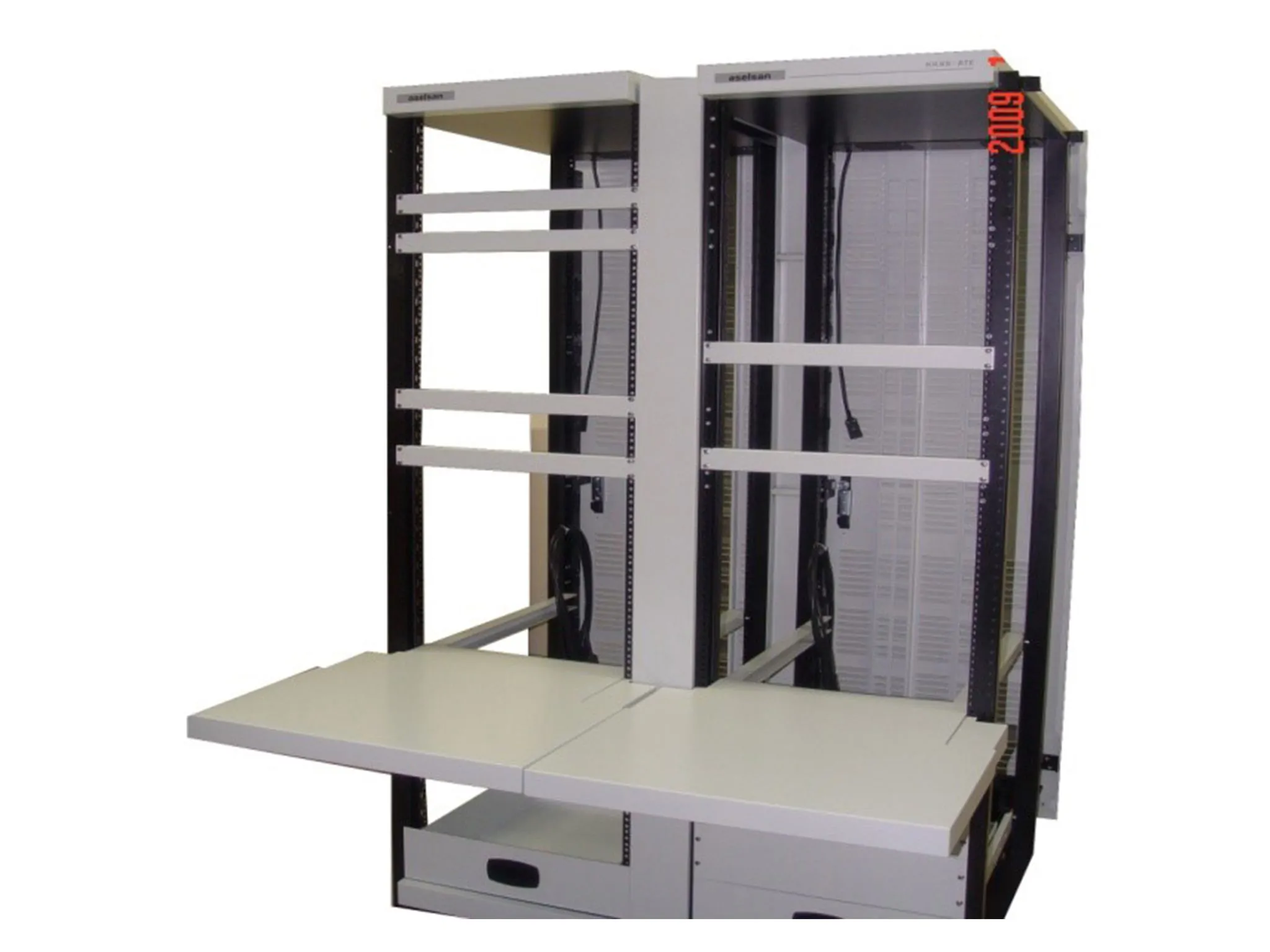 19-inch Dual Tip Cabinet