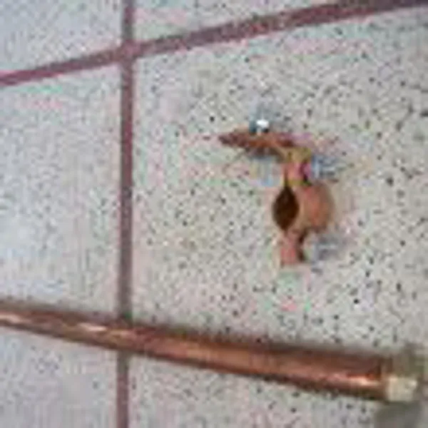GROUNDING STAKES