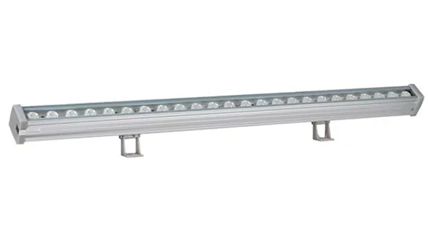 Zeon 100cm Surface Mounted Wall Washer