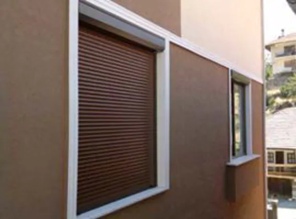 EXTERNAL MOUNTED SHUTTER