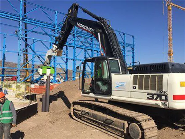 Caisson Construction Sheet Plunging Applications