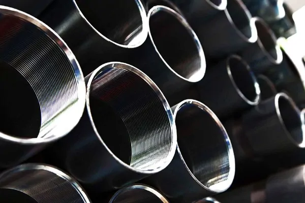 THREADLESS, SLEEVE-FREE PIPES