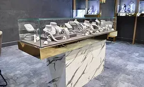 DISPLAY PRODUCTS