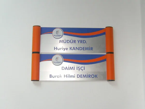 DIRECTION SIGNS