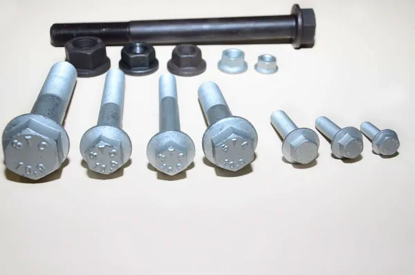 FLANGED BOLTS AND FLANGED NUTS
