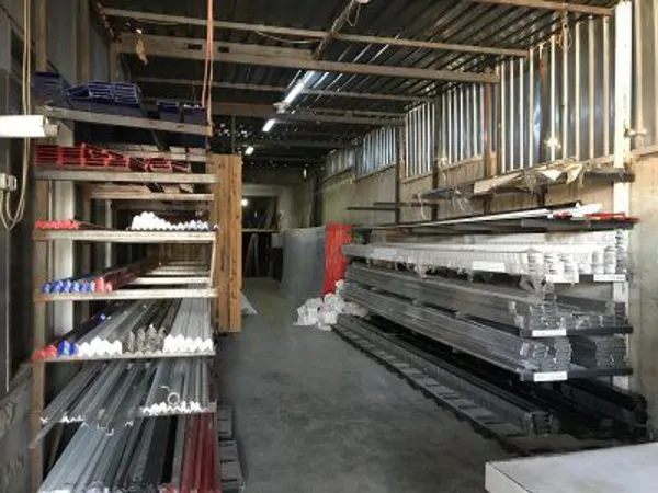 Aluminum Case Edges and Corner Brackets