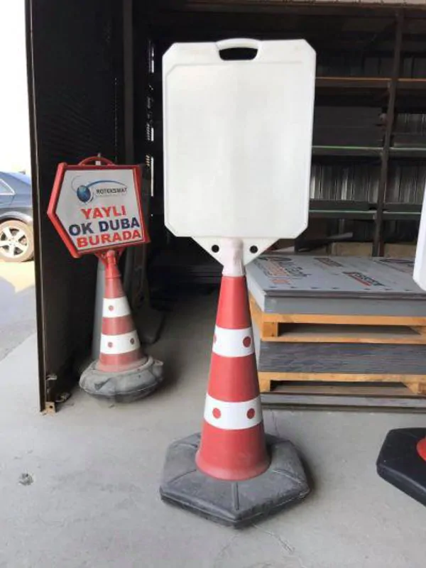 Large Buoy (CODE:03)