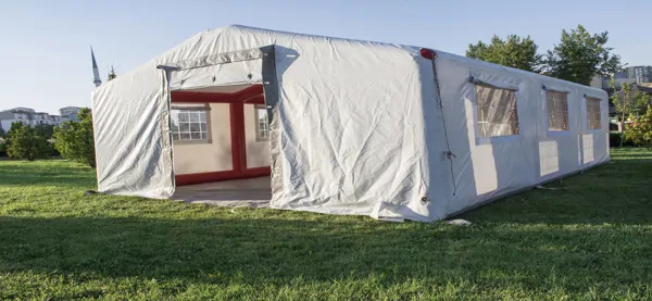 INFLATABLE TENT