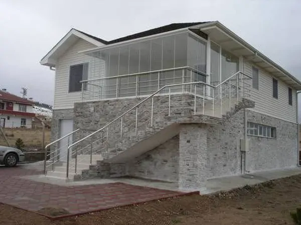 Glass balcony