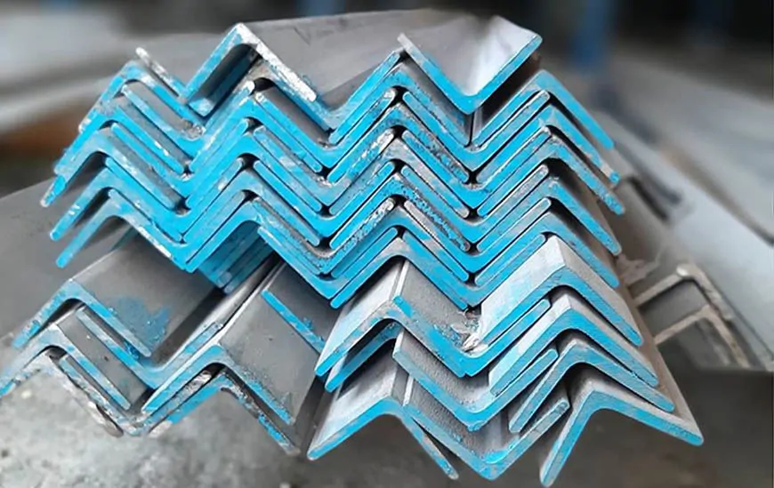 STAINLESS STEEL CORNER BRACKET