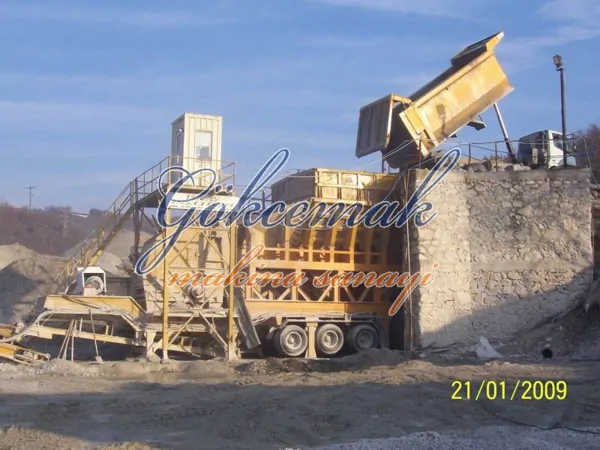 Stone Crushing Machine