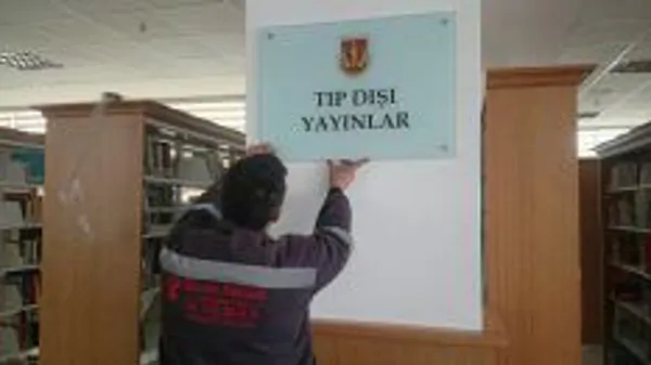 Plexiglas Application