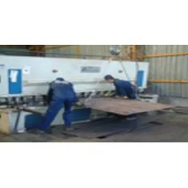Sheet Metal Cutting with Guillotine Shears