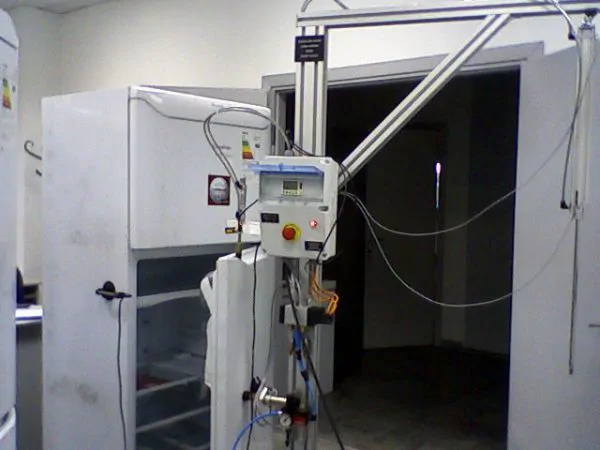 Refrigerator Door Opening and Closing Lifespan Test Device