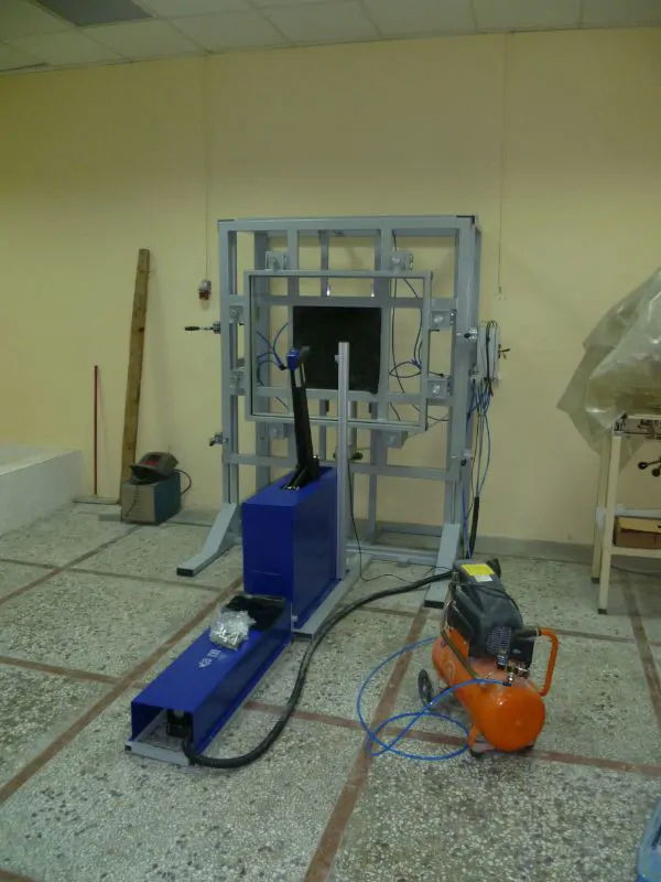 Axe/Hammer Test Device for Tempered Glass