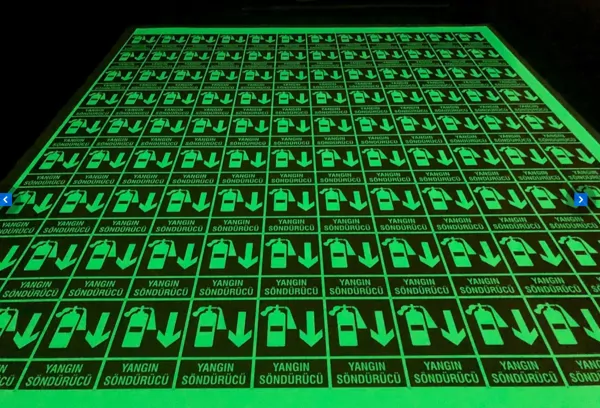 Photoluminescent Labels