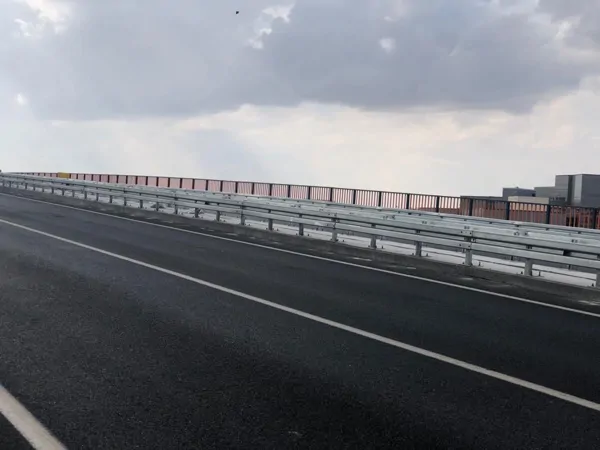 H2W4A GUARDRAIL SYSTEM