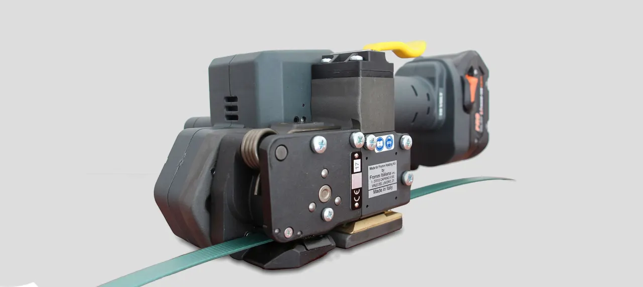 Fromm Battery-Powered Strapping Machine