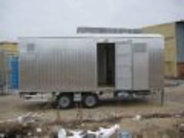 Kitchen & Dining Room Caravan