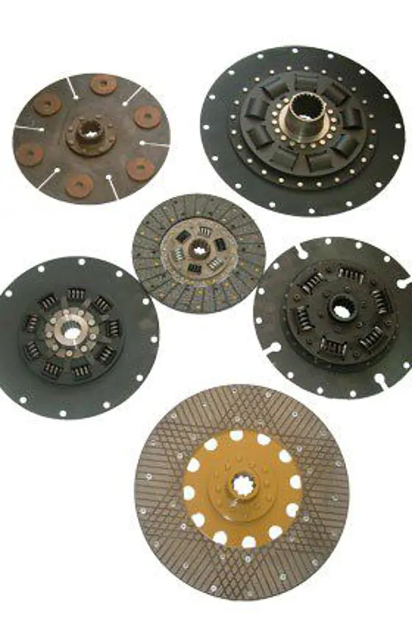 CLUTCH DISCS FOR CONSTRUCTION MACHINERY, CARS, AND TRUCKS.