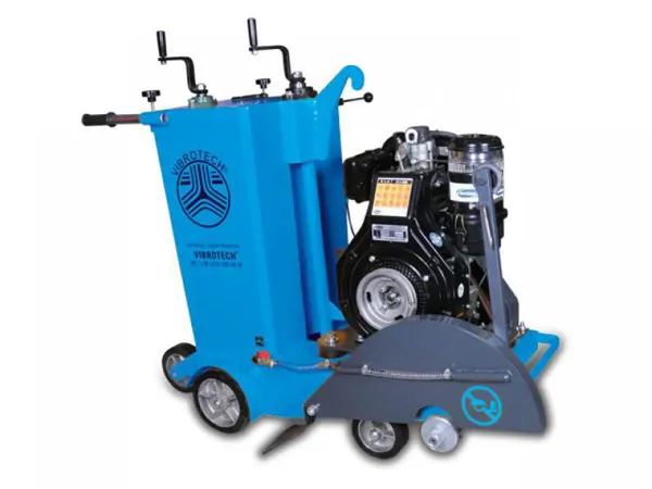 ASPHALT & CONCRETE CUTTING MACHINE FSS 18