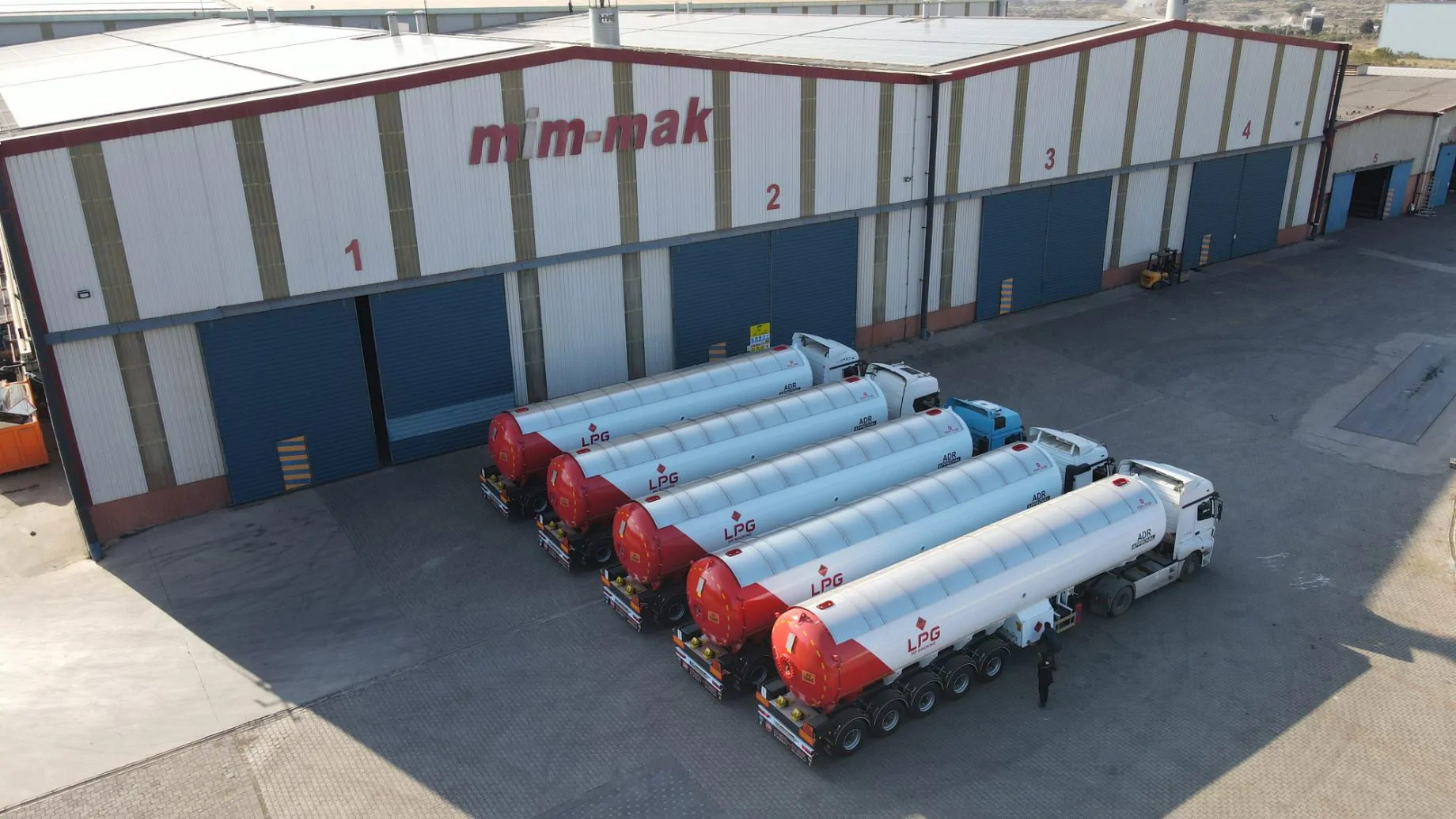 5 Axles – Transport Tank 74 m³